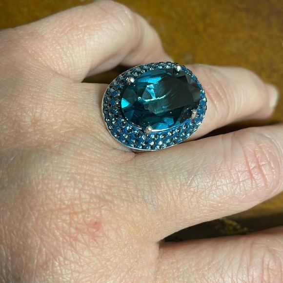 Huge Blue Crystal Ring - Picture 1 of 5